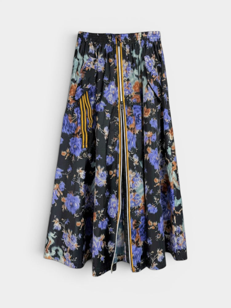 Curved-Seam Zip-Front Maxi Skirt