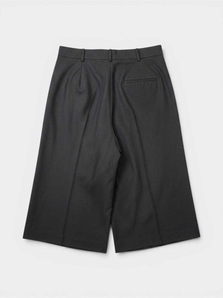 Black Wide-Leg Pleated Bermuda Tailored Shorts